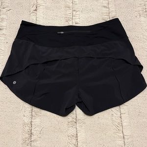 lululemon Speed Up Mid-Rise Lined Short 4"
